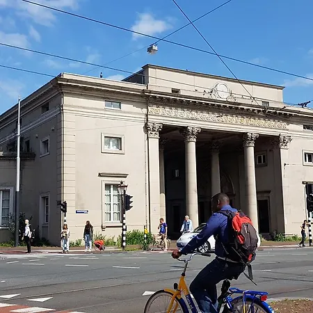 Pleasant In The Center Проживание в семье